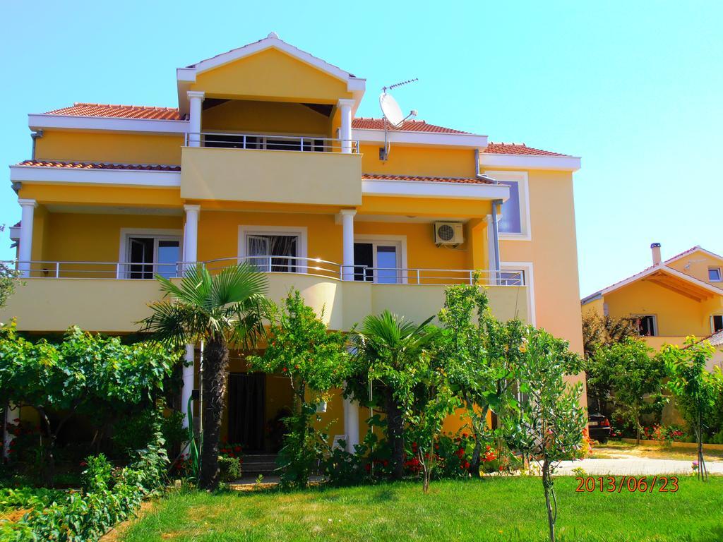 Appartement Marino *