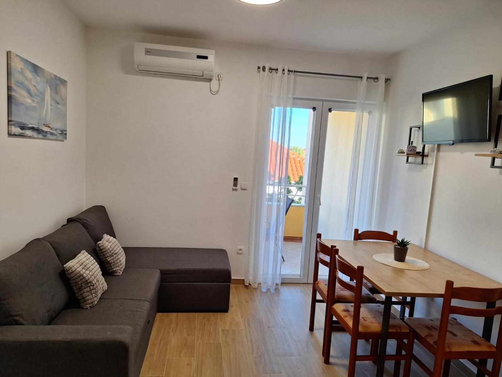 Apartmani Marino