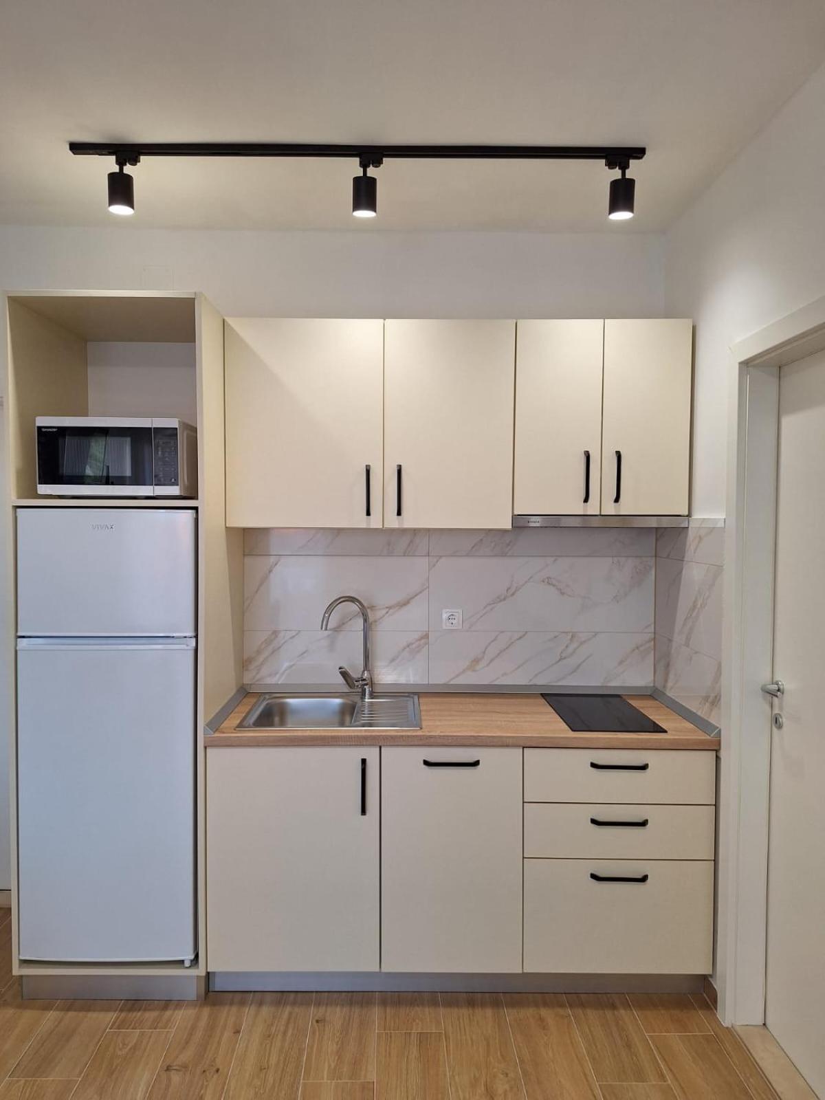 Apartmani Marino Apartment *