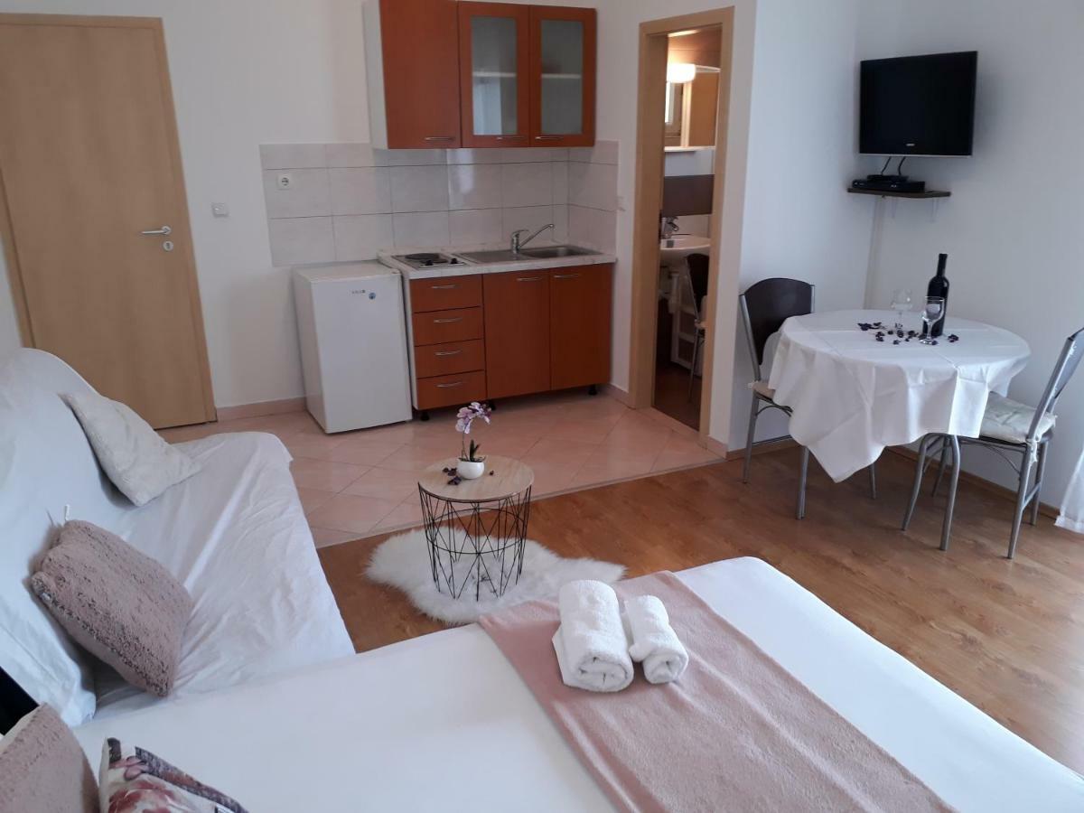 Apartmani Marino Lägenhet