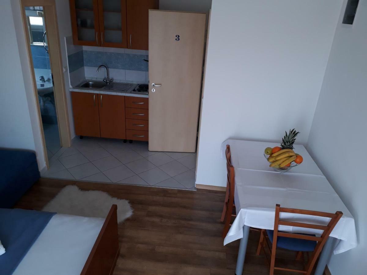 Apartment Apartmani Marino *
